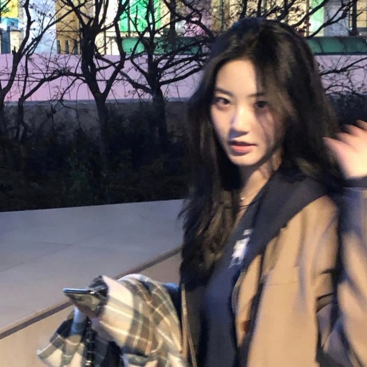 想吃掉我的非人少女